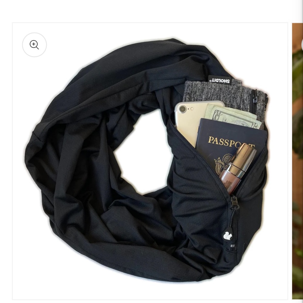 Travel Scarf - Hidden Pouch!